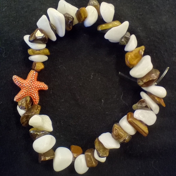 Blue Dreams by the Ocean Bracelets and Things - Picture 1 of 1
